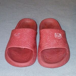 Women's Red Slides